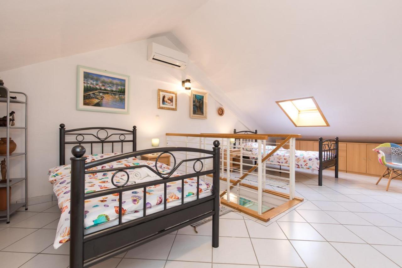 באסקה Apartment Glorija With Balcony מראה חיצוני תמונה